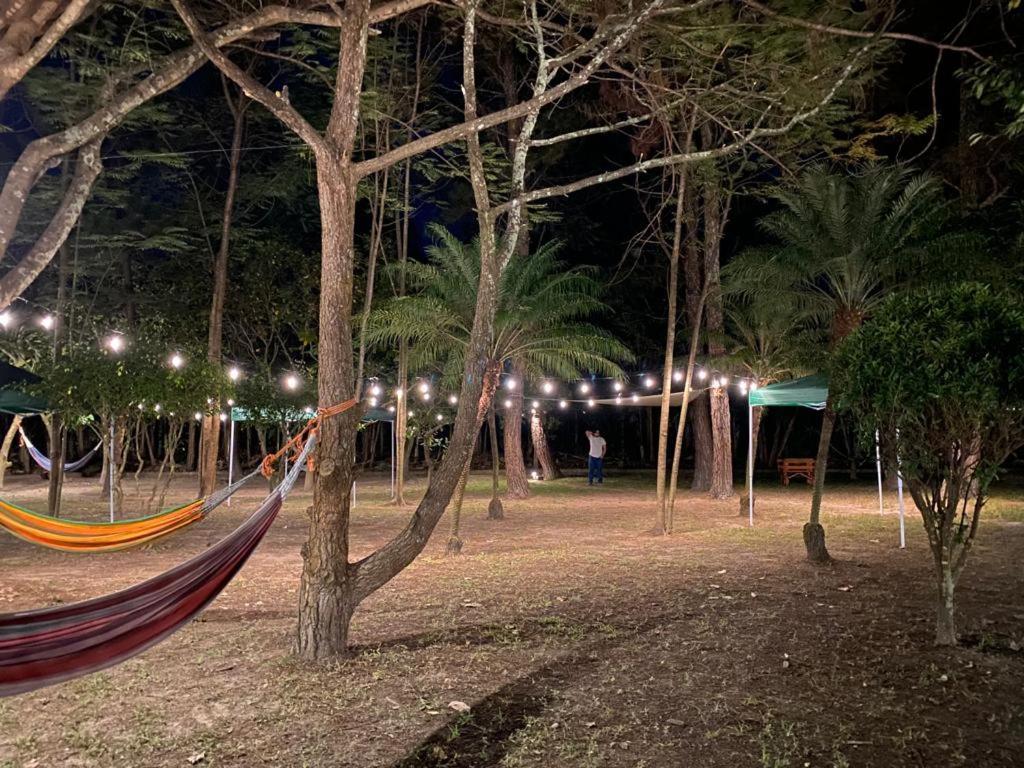 Nanda Parbat Hostal San Rafael Cedros Exterior foto