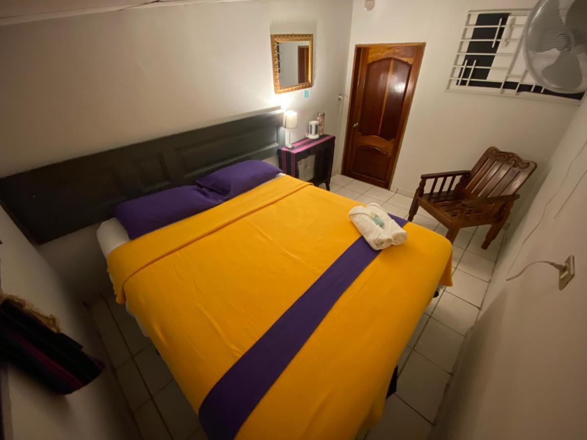 Nanda Parbat Hostal San Rafael Cedros Exterior foto