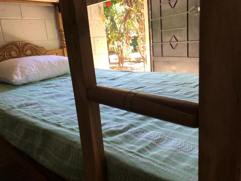 Nanda Parbat Hostal San Rafael Cedros Exterior foto